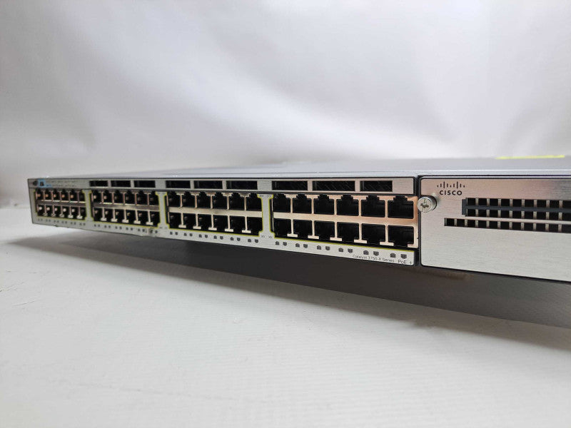 Cisco WS-C3750X-48P-S 48 Port PoE+ Gigabit Ethernet Switch C3KX-PWR-715WAC )