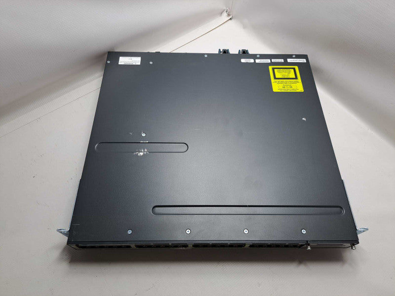 Cisco WS-C3750X-48P-S 48 Port PoE+ Gigabit Ethernet Switch C3KX-PWR-715WAC )