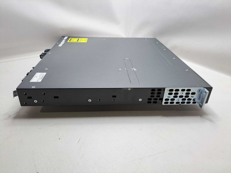 Cisco WS-C3750X-48P-S 48 Port PoE+ Gigabit Ethernet Switch C3KX-PWR-715WAC )
