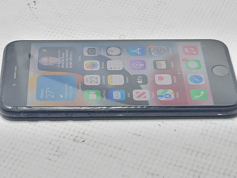 Apple iPhone 7 32GB unlocked Q_