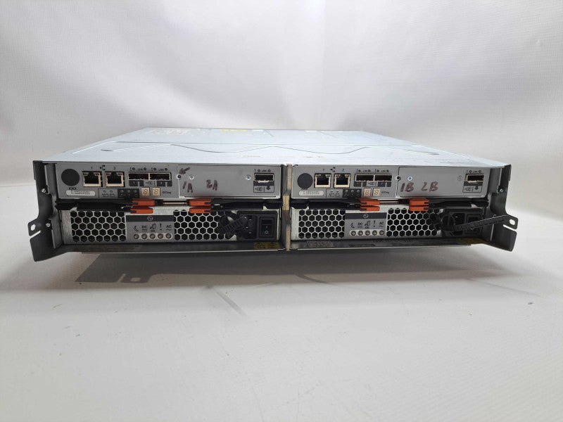 IBM SAN Storage Array 1746 Model C2A 12 x 3.5\\" 2x Drive Module I/F-6 - 2x PSU )