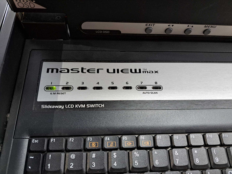 Aten MasterView CL1008M 8-Port 17 Inch Single Rail LCD KVM Console )
