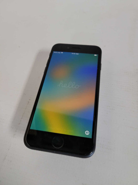 Apple iPhone 8 - Activation Locked Q