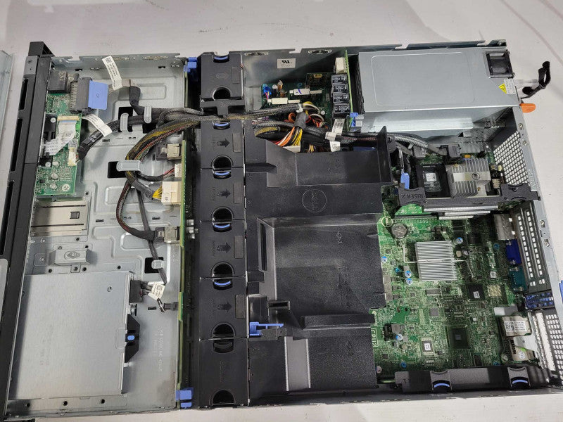 DELL PowerEdge R520 Intel Xeon E5-2430 V2 @2.50GHz 24GB RAM H710 mini RAID !