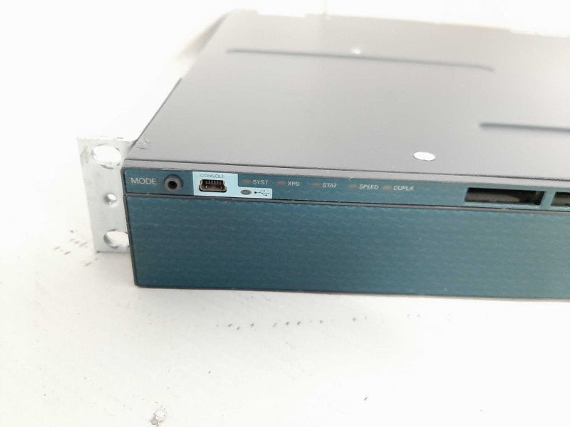 CISCO WS-C3560X-24T-L + 1x C3KX-PWR-350WAC 24 Port Data LAN Base $