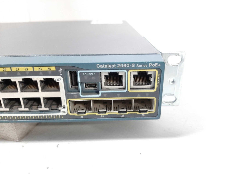 Cisco WS-C2960S-24PS-L 24 Port PoE+ Gigabit Switch + Rackmount Ears READ $