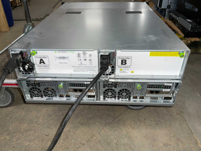 HPE Nimble Storage cse-947 4U 48x 2.5 inch bays 24 caddies included  -