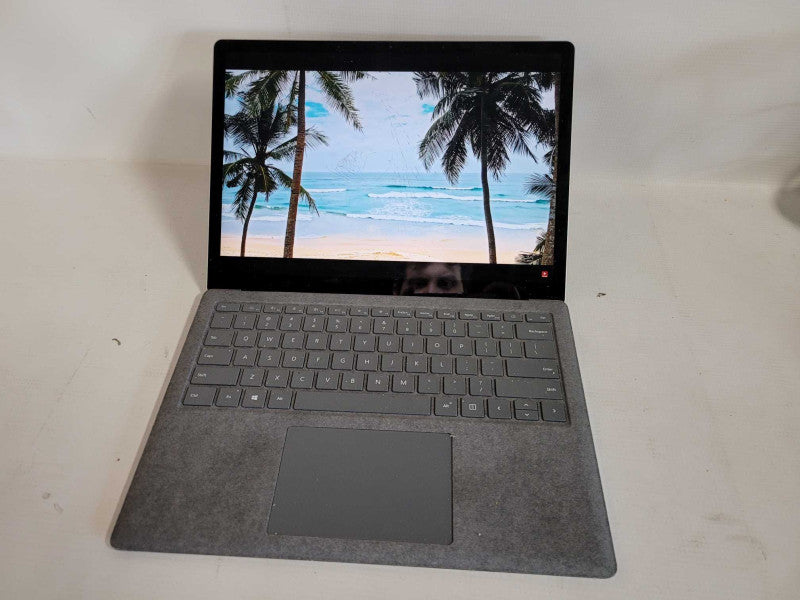 Microsoft Surface Laptop 3 - i5-1035G7, 8GB RAM, 256GB SSD - READ