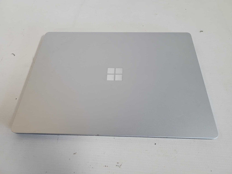 Microsoft Surface Laptop 3 - i5-1035G7, 8GB RAM, 256GB SSD - READ