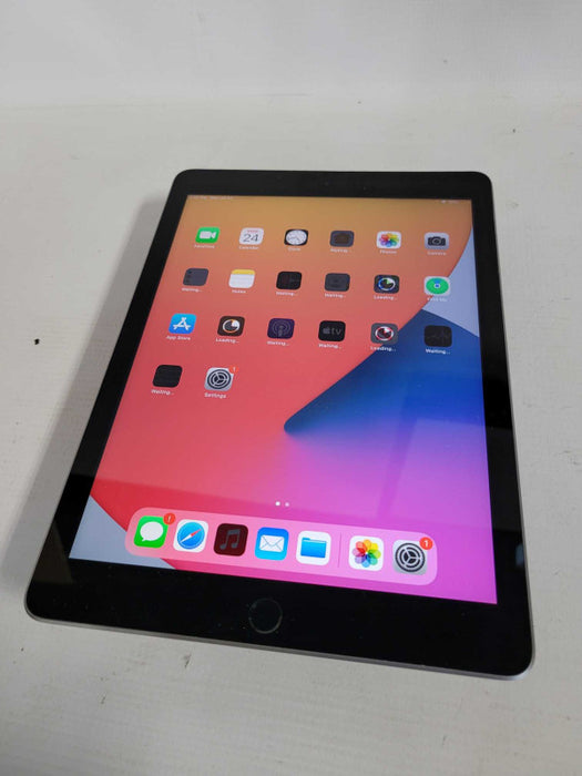 Apple iPad 5th Gen 32GB (A1823) - READ