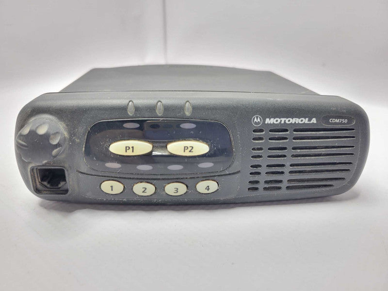 CDM750 VHF Motorola 25 Watt AAM25KHC9AA1AN Mobile Radio READ_