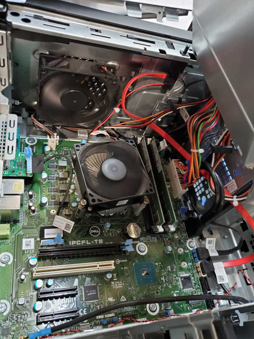 Dell Precision 3630 Tower - Intel i7-8700 @ 3.20 GHZ 16GB DDR4 Q