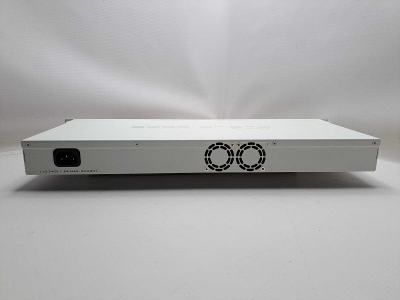 Mikrotik Cloud Core Router CCR1036-8G-2S+ 8x GbEthernet 2x SFP+ 10G )