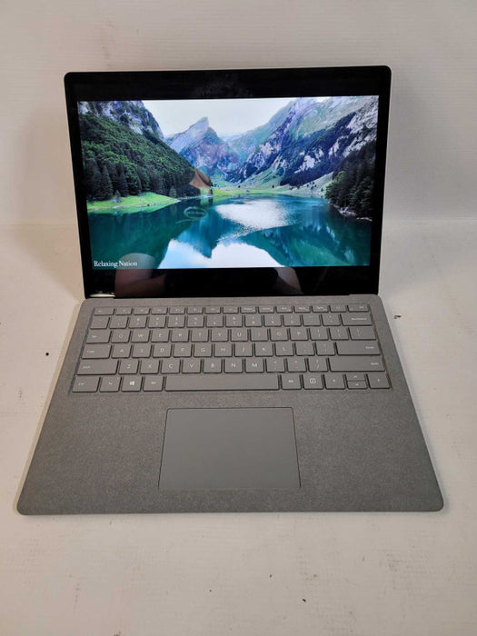 Microsoft Surface Laptop 2 - i5-8350U, 8GB RAM, 256GB SSD