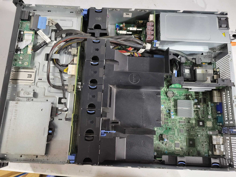 DELL PowerEdge R520 Intel Xeon E5-2420 0 @1.90GHz 16GB RAM H710 mini RAID !
