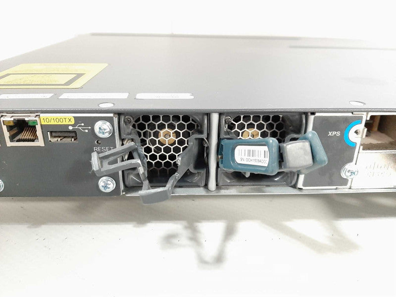 CISCO WS-C3560X-24T-L + 1x C3KX-PWR-350WAC 24 Port Data LAN Base Q$