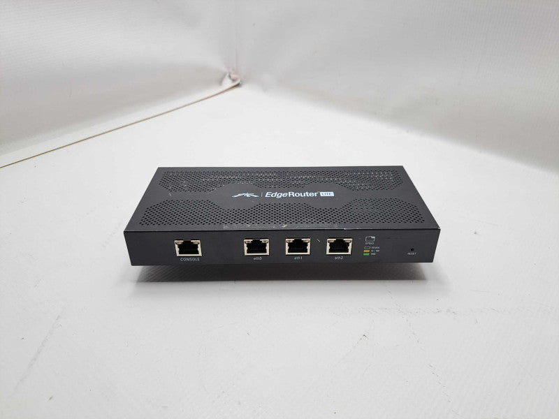 Ubiquiti Networks EdgeRouter Lite ERLite-3 3-Port Gigabit Router )
