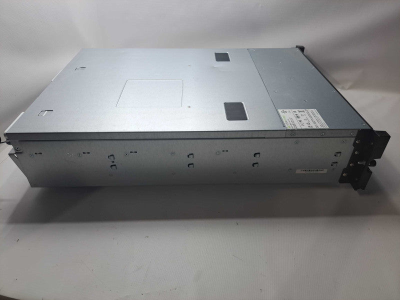 Nimble Storage Array ES1, 2x Controllers, 2x PSUs, 16x 3.5\\" Bays )