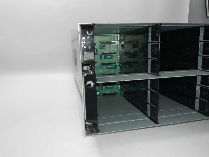 NetApp NAJ-0801 24 3.5 inch bay disk shelf with 2x 111-01324+C0 controllers   -