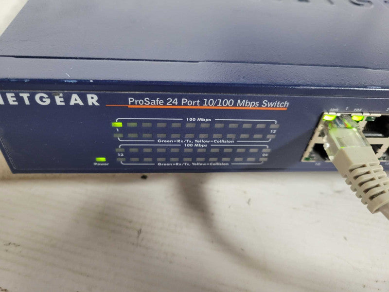NETGEAR PROSAFE 24 PORT 10/100 MBPS SWITCH FS524 !