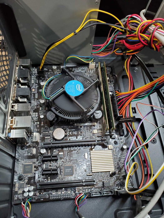 Custom PC - Intel i3-7100 @ 3.90 GHZ 16GB DDR4 500W PSU