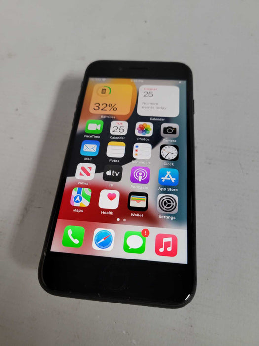 Apple iPhone 8 64GB (A1905) Q