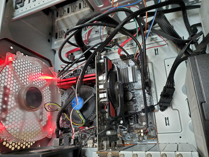 Custom PC - Intel Pentium G4560 @ 3.50 GHZ 16GB DDR4 RX 550 4GB, 450W PSU