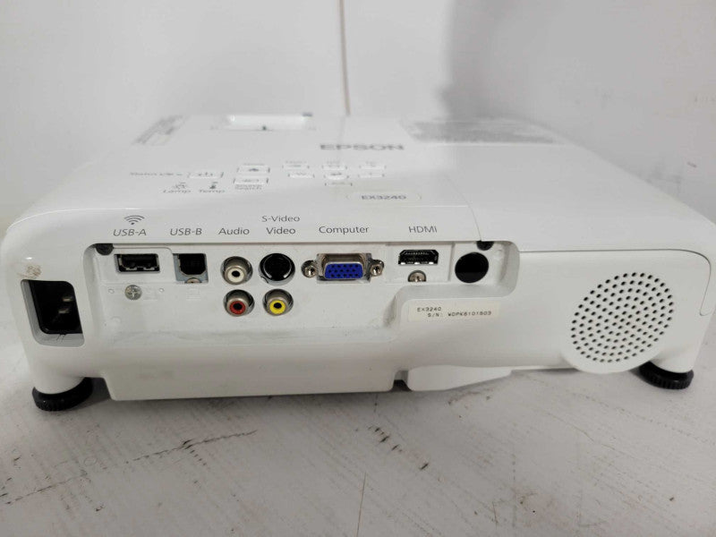 Epson H719A EX3240 3LCD 3000 Lumens Projector + remote+carry bag !