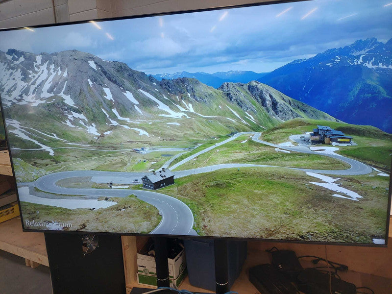 Samsung 58\\" 4K UHD HDR LED Tizen Smart TV Model: UN58TU7000F