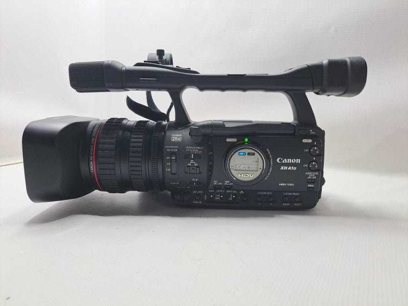 Canon XH-A1S HD Video Camcorder MiniDV HDV1080i + SD Card, Battery & Charger )