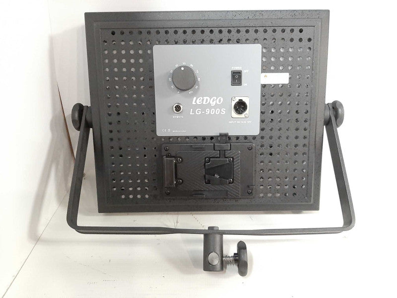 Ledgo LG-900S Daylight Dimmable LED Location / Studio Light READ $