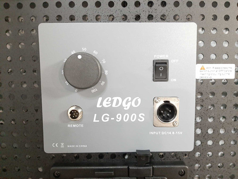 Ledgo LG-900S Daylight Dimmable LED Location / Studio Light READ $