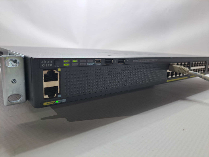 Cisco 2960X Series Network Switch WS-C2960X-24PS-L V02 - Factory Reset )