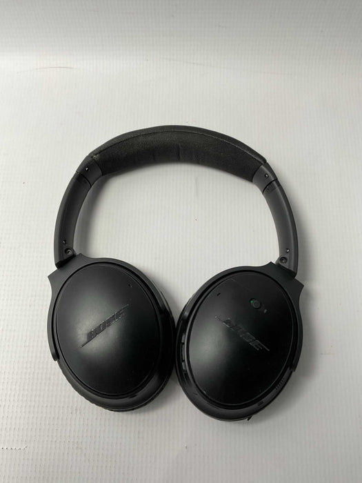 Bose QC 35 Wireless Bluetooth / Wired  Headphones Active Noise Cancelation   -
