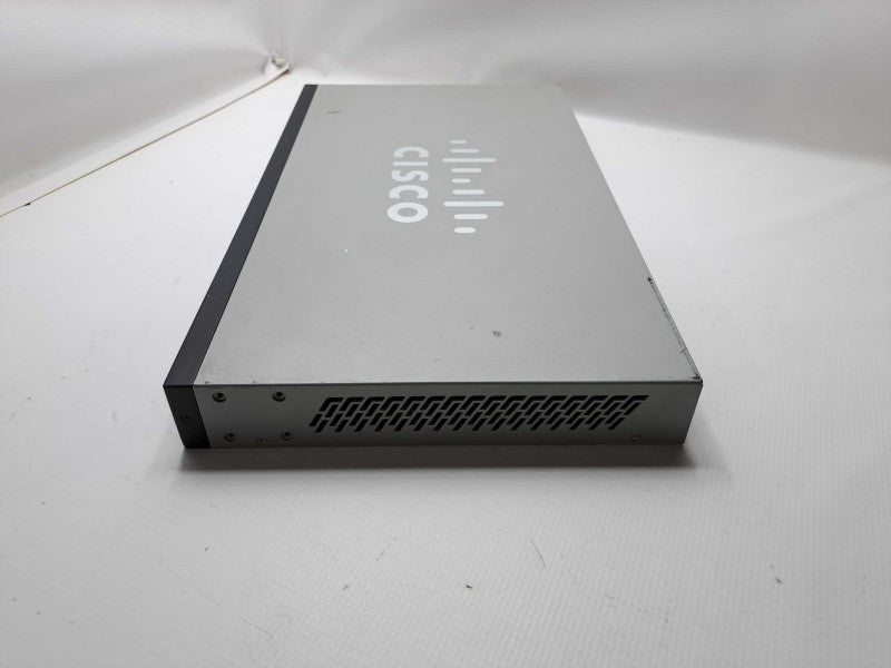 Cisco SG200-26FP 26-Port Gigabit PoE Smart Switch  )