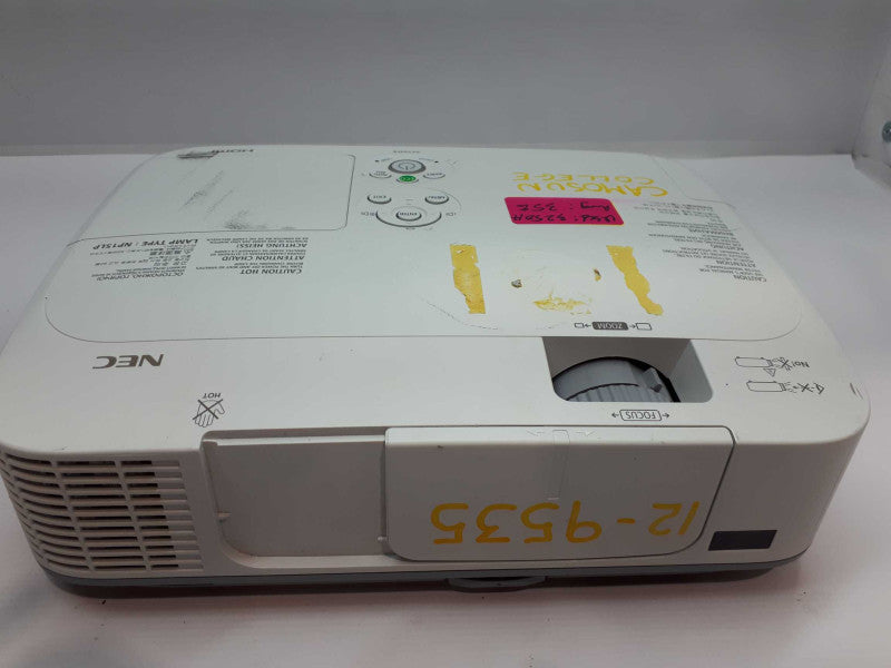 NEC NP-M260X LCD HDMI Projector - 2,600 LUMENS XGA LAN AND ON-BOARD AUDIO &