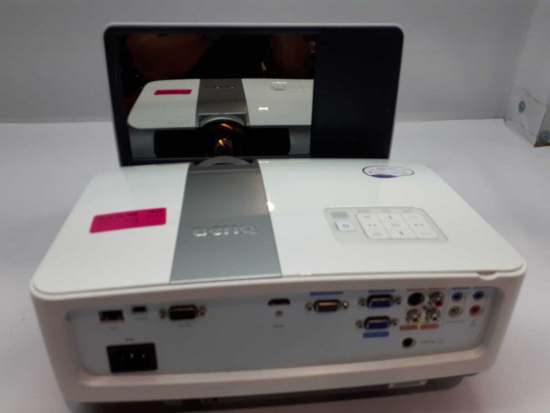 BENQ MW851UST WXGA PROJECTOR DLP 2500 LUMENS HDMI PC 3D LAN MIC INPUT &