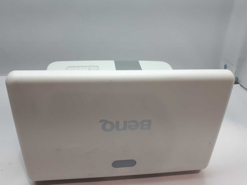 BENQ MW851UST WXGA PROJECTOR DLP 2500 LUMENS HDMI PC 3D LAN MIC INPUT &