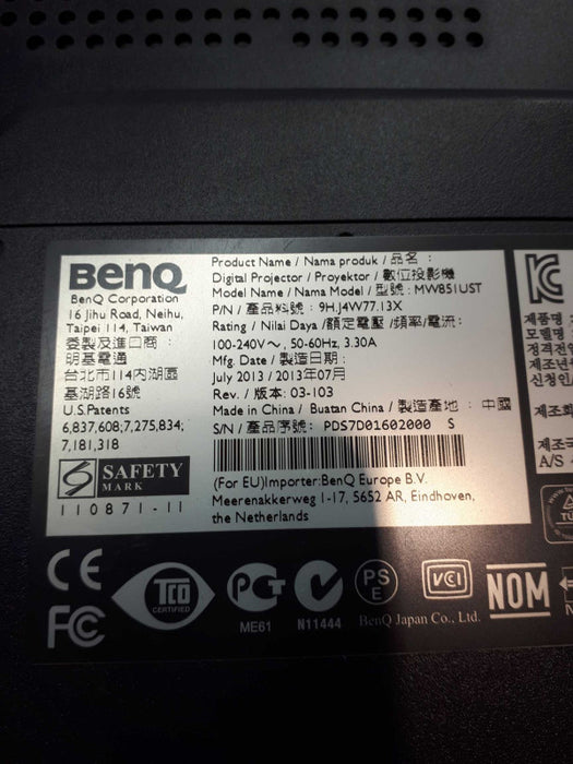 BENQ MW851UST WXGA PROJECTOR DLP 2500 LUMENS HDMI PC 3D LAN MIC INPUT &