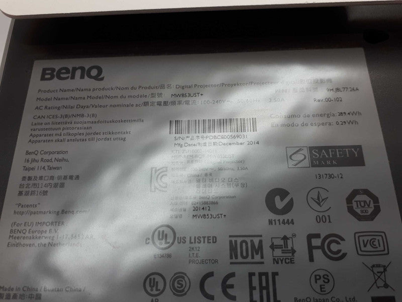 BenQ MW853UST+ Ultra Short Throw FHD 3D DLP Projector  Q&