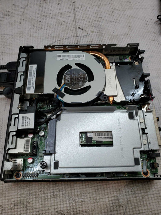 Lenovo Thinkcenter M715q - Ryzen 3 2200GE w/ Radeon Vega @ 3.2 GHZ 16GB DDR4 Q