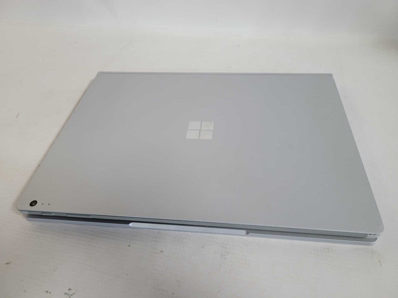 Microsoft Surface Book - i5-6300U, 8GB RAM, 256GB SSD, Nvidia GPU - READ