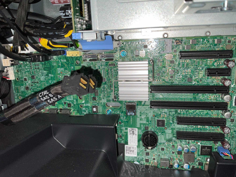DELL PowerEdge T430 Intel Xeon E5-2609 v4 @1.70GHz 32GB RAM  -