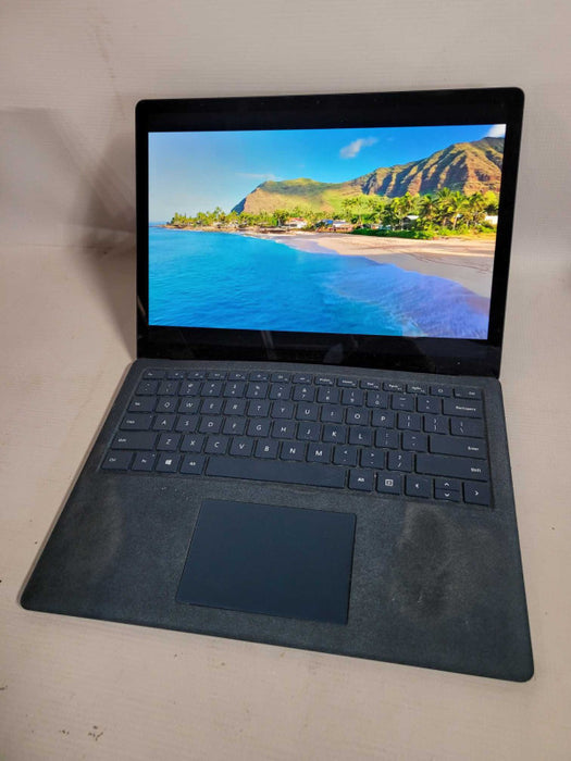 Microsoft Surface Laptop (1769) - i7-7660U, 16GB RAM, 512GB SSD - READ