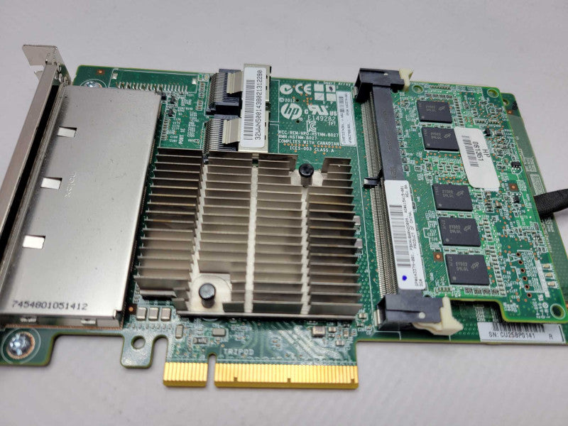 HP 643379-001 P822 Smart Array PCI-e SAS Controller W/ Battery  Q_