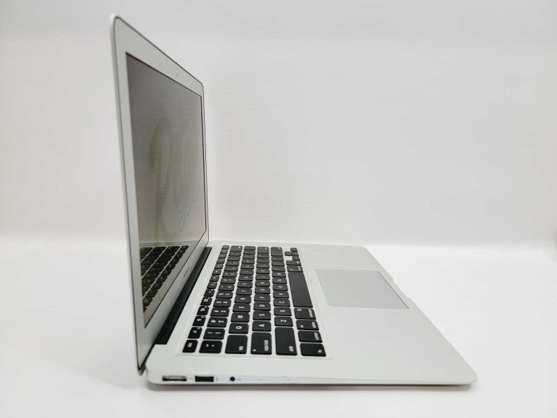 Apple Macbook Air 2015 13\\" Core i5-5250U @ 1.6GHz 8GB DDR3 120GB SSD (