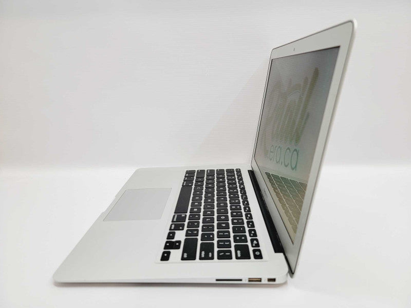 Apple Macbook Air 2017 13\\" Core i7-5650U @ 2.2GHz 8GB DDR3 250GB SSD (
