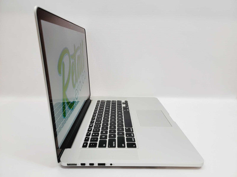 Apple Macbook Pro Retina 2015 15\\" Core i7-4980HQ @ 2.8GHz 16GB DDR3 1TB SSD R9 M370X 2GB (