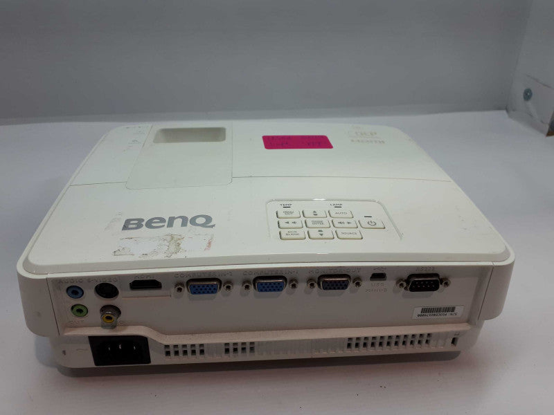 BenQ MX525 3200 Lumens XGA Portable Projector 1200 &