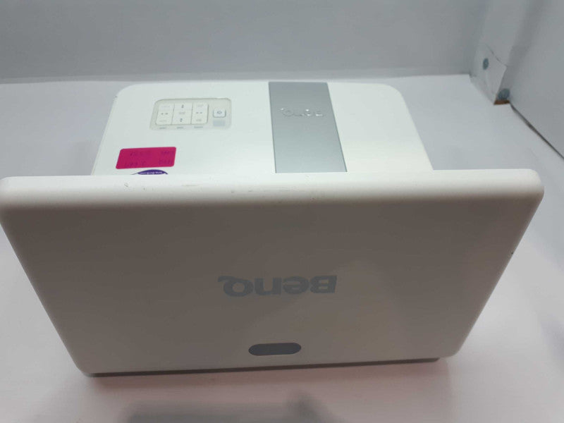 BENQ MW851UST HDMI PROJECTOR ULTRA SHORT THROW 2500 LUMENS  &